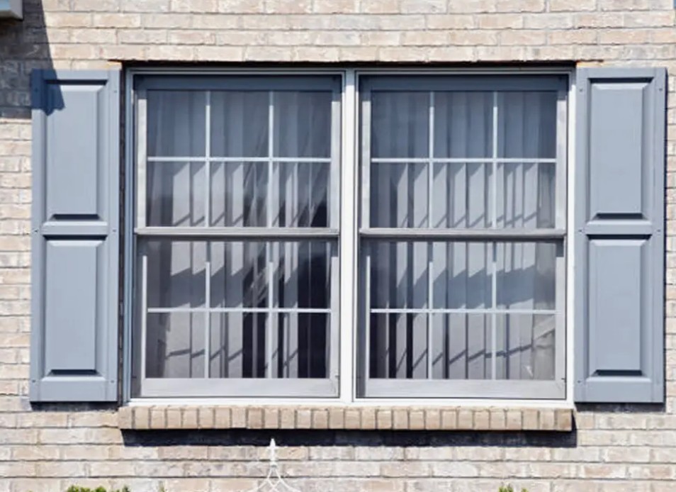 Complete Guide to Choosing Windows for Your Home Facade